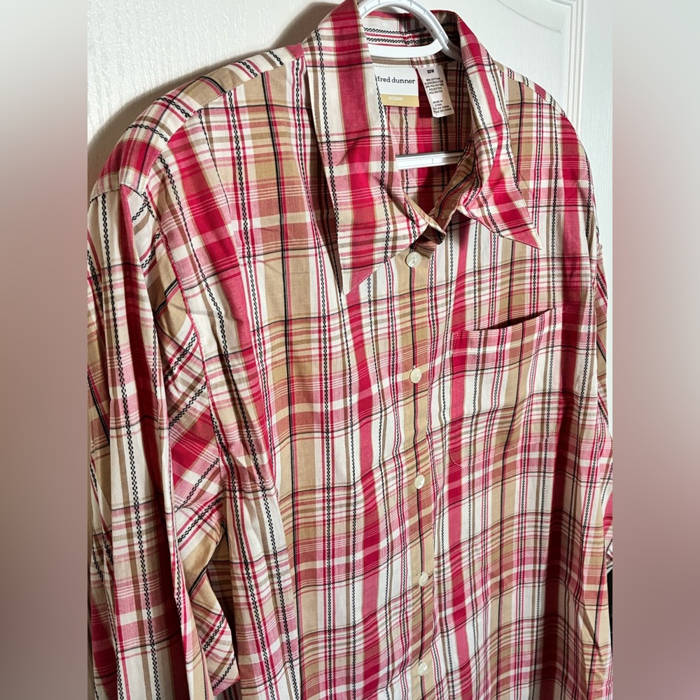 Women’s Alfred Dunner Long Sleeve Button Up Pink Plaid Shirt NWT Size 22W - Picture 8 of 13
